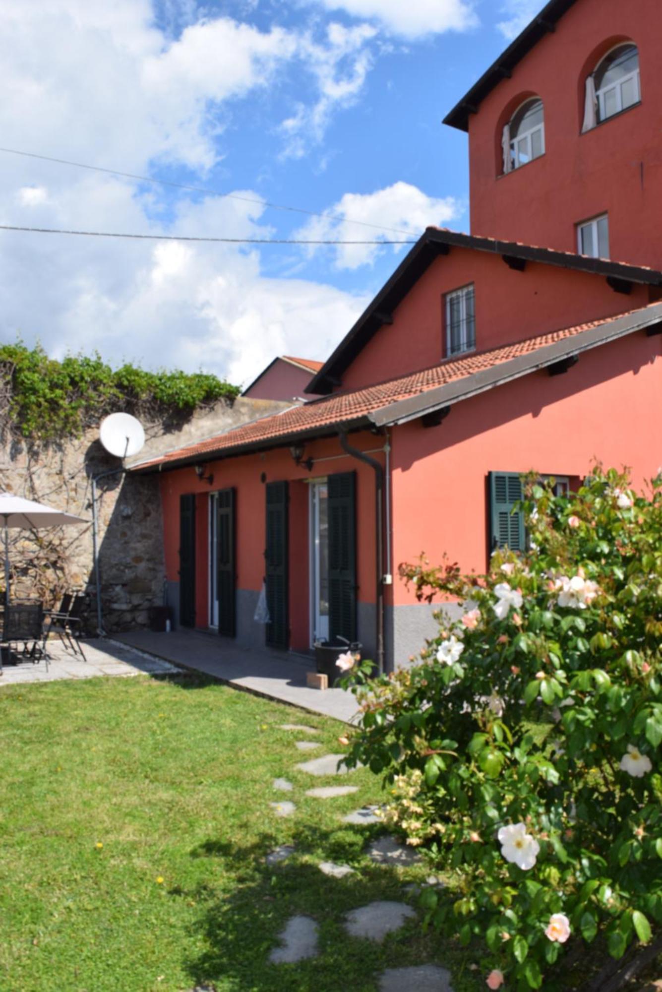 Casa A Diano Con Giardino Daire Diano Marina Dış mekan fotoğraf