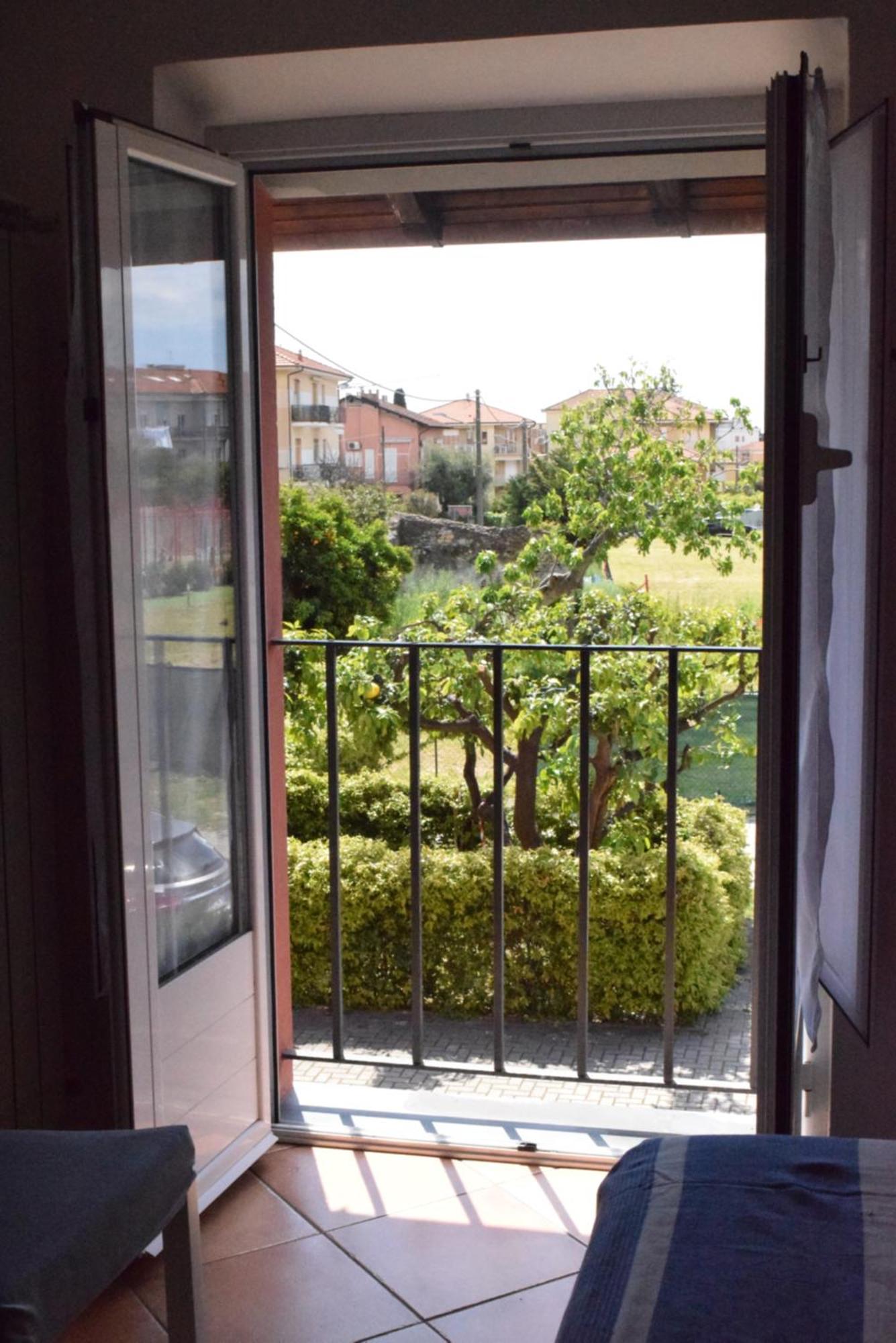 Casa A Diano Con Giardino Daire Diano Marina Dış mekan fotoğraf